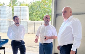 Артём Хрюкин и Руслан Абаскулиев посетили завод по производству натуральных соков и нектаров ООО «Ширван»